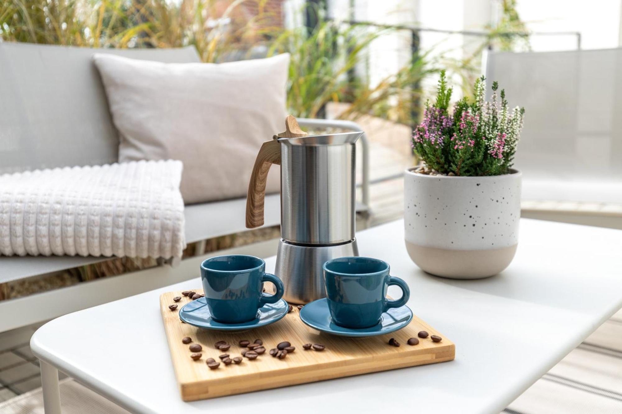 Fully Equipped With Terraces, Free Garage Parking, Netflix & Ac - By Cz Apartment *